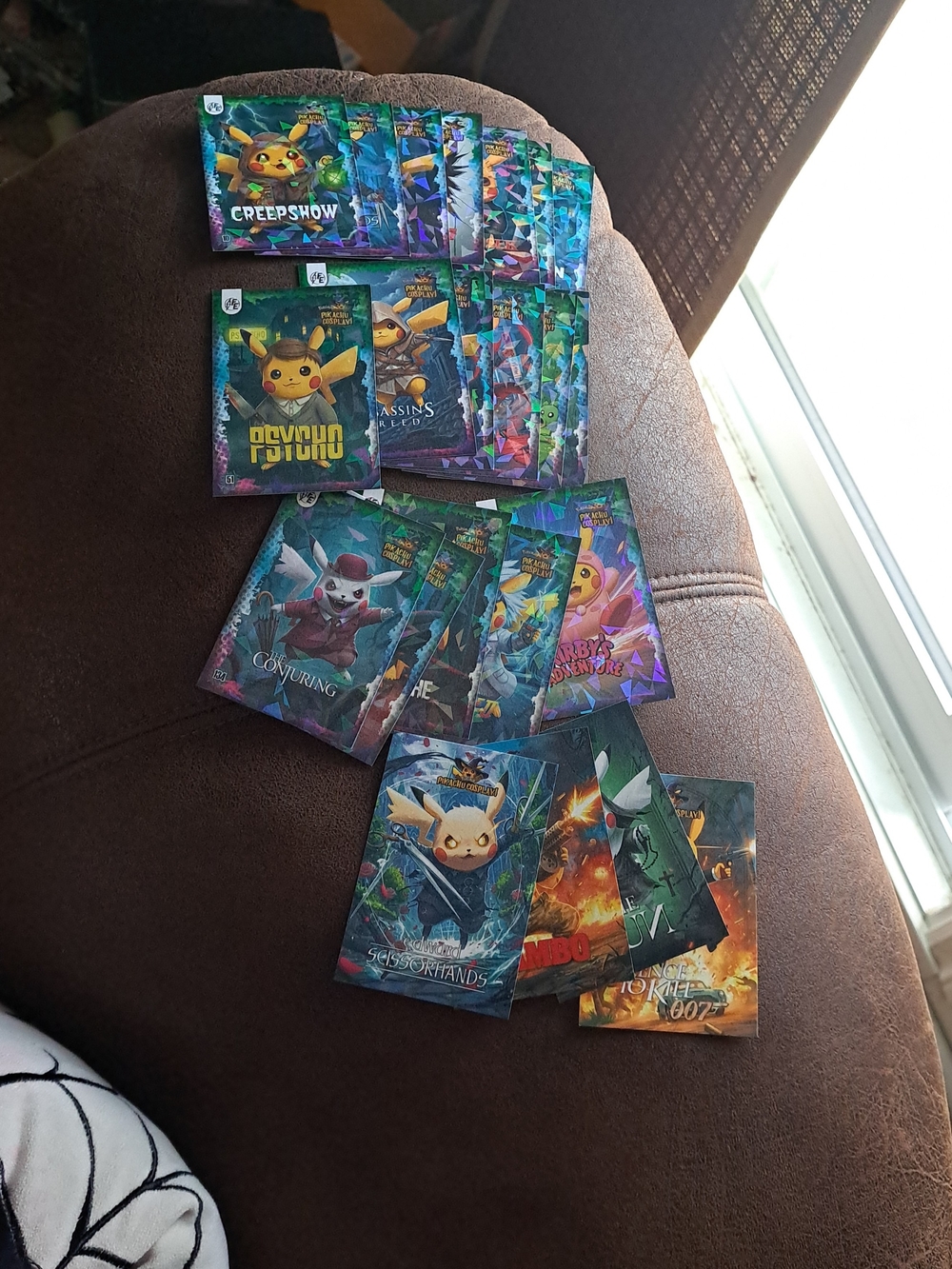 22 Cards- Pikachu Cosplay Pk